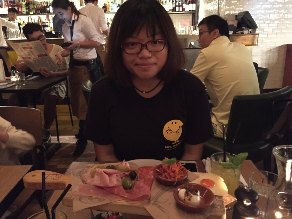 20150613_125105505_iOS